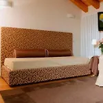 Rovere 3*