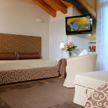 Rovere تريفيزو