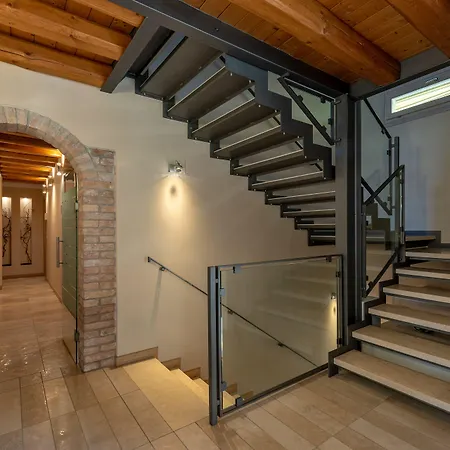 Rovere تريفيزو