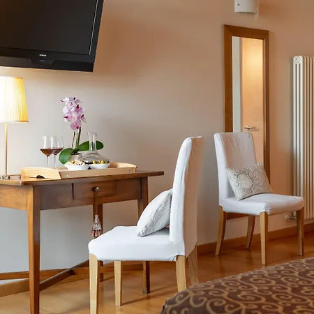 Rovere Otel