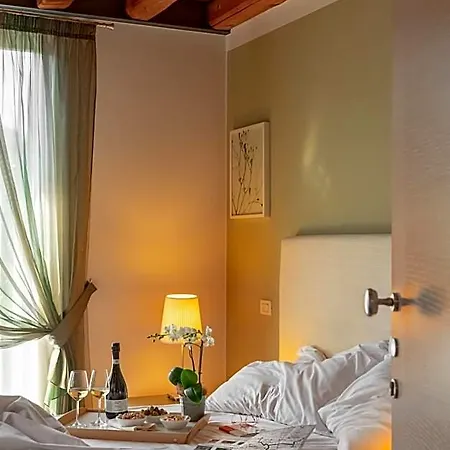 Rovere فندق